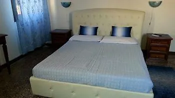 Hotel Ca Dei Fiori *